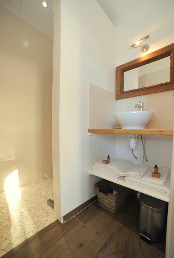 La Rosace Bed & Breakfast Chartres Bagian luar foto