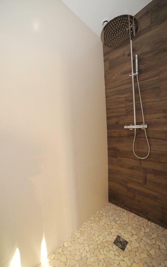 La Rosace Bed & Breakfast Chartres Bagian luar foto