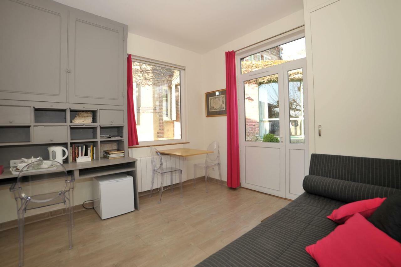 La Rosace Bed & Breakfast Chartres Bagian luar foto